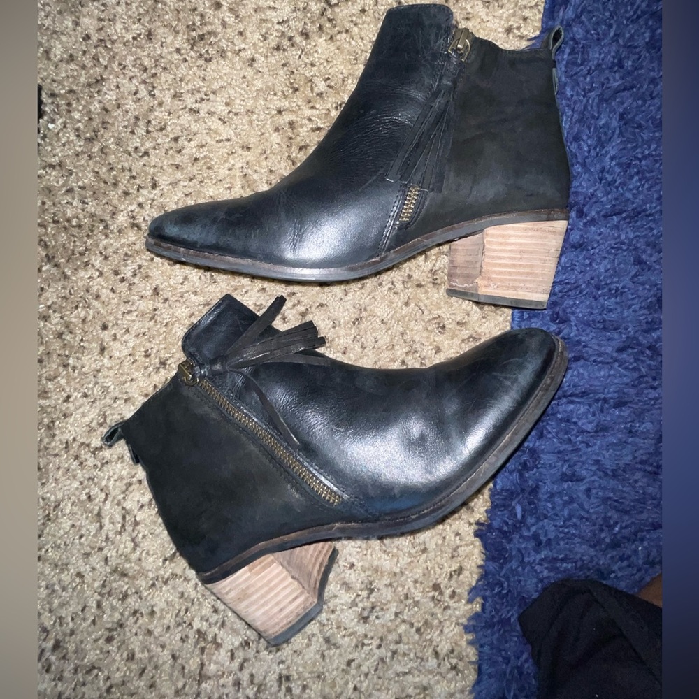 Crevo Autumn Tassel Leather ankle boots Black size 8.5